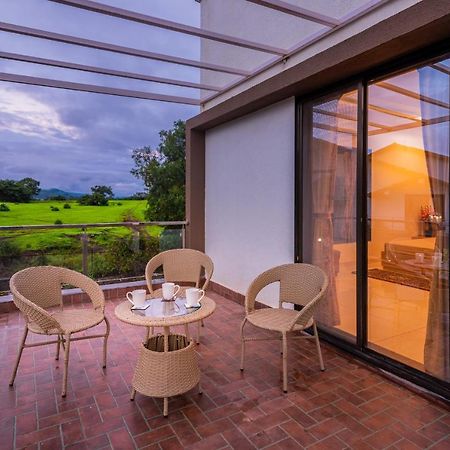 Saffronstays Aster, Plunge Pool Villa With Garden, لونافالا المظهر الخارجي الصورة